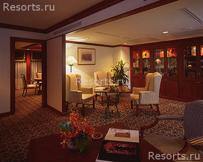 Four Seasons Hotel 11